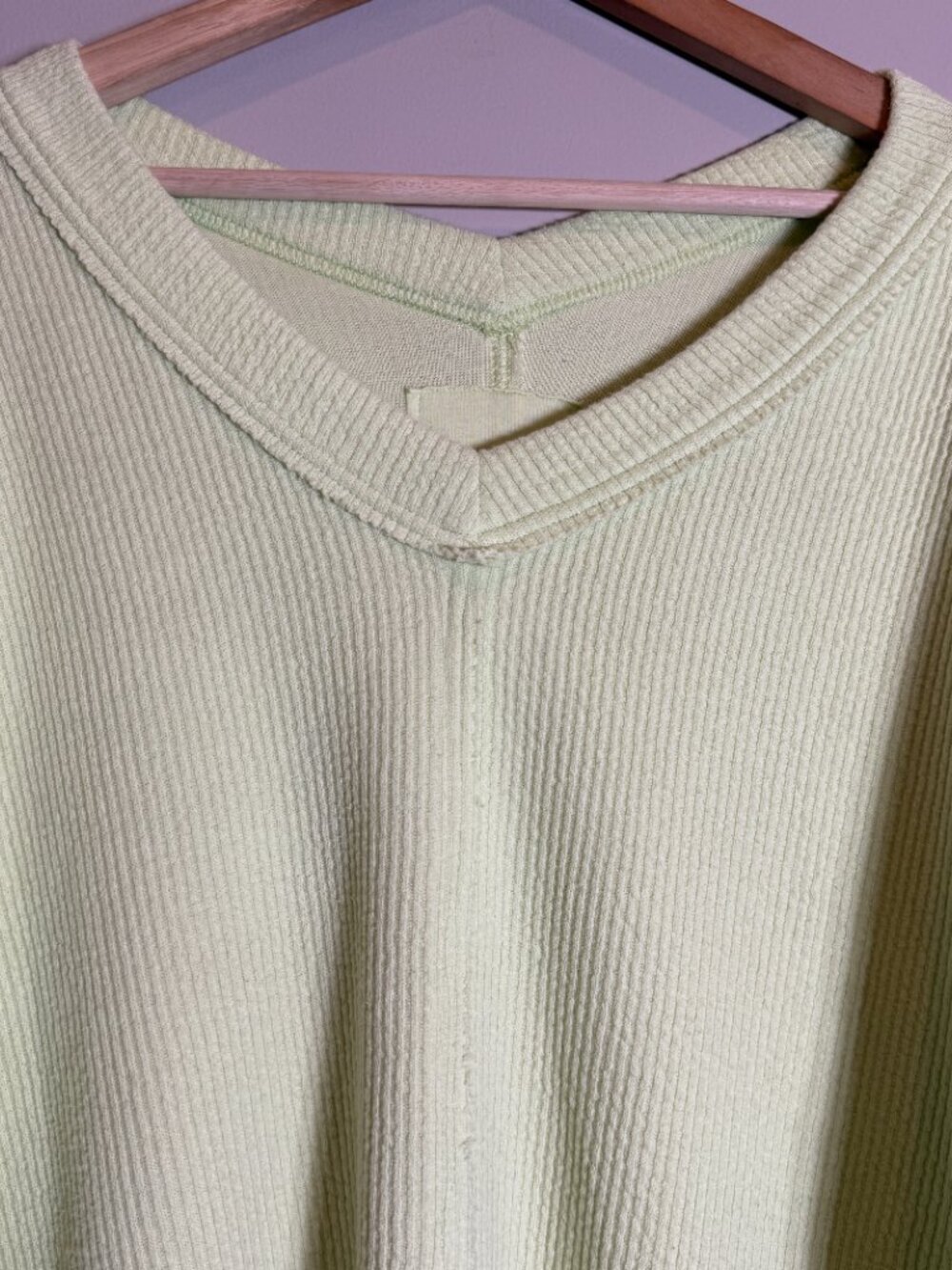 Aerie Wonder Textured V-Neck Sweatshirt Women's Small Green Glow Pullover Comfy - Picture 6 of 12